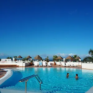 https://flamingo-beach-mate.adeje-hotels.com